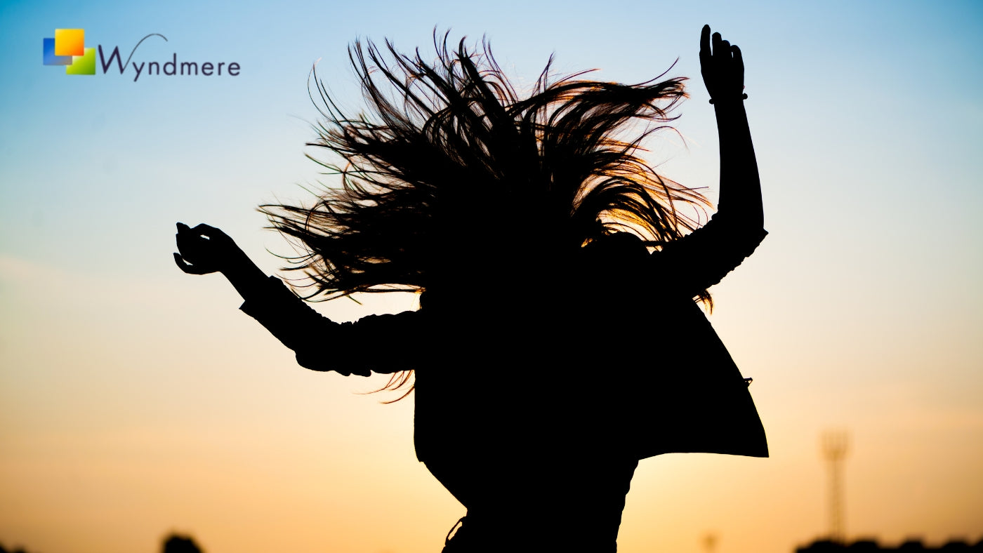 Elevating Your Mood With Essential Oils (full guide)