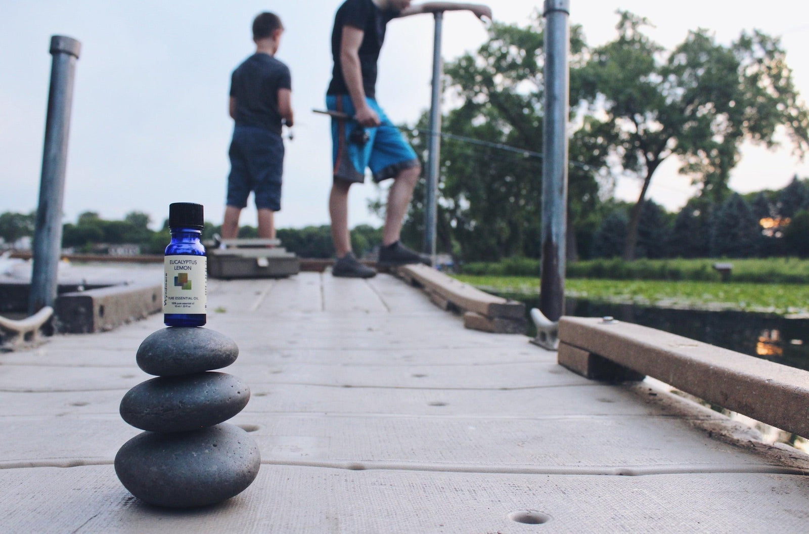 Wyndmere DIY Bug Off blends made with pure essential oils. Citronella, Lemon Eucalyptus, Lemongrass, Geranium, Lavender, Tea tree, Chamomile