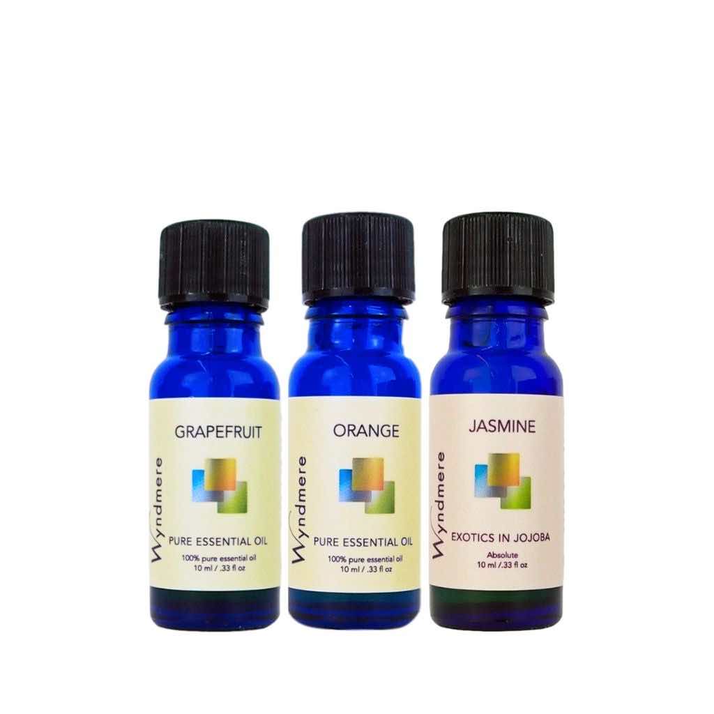 Wyndmere - Uplifting Rise and Shine Recipe Blend. Pictured essential oils spearmint, orange, jasmine