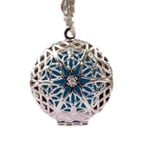 Aromatherapy Pendant - North Star Diffuser Locket Necklace - Wyndmere ...